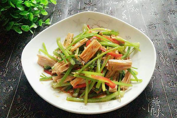 红油芹菜腐竹的做法图解9