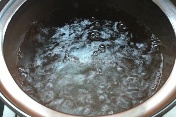 蔓越莓苹果糖水的做法图解3