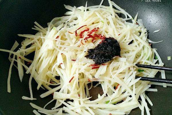 八叔 橄榄菜炒土豆丝的做法图解8