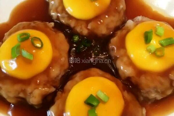浇汁肉蛋塔