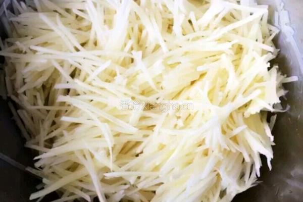 黄金土豆丝饼的做法图解2