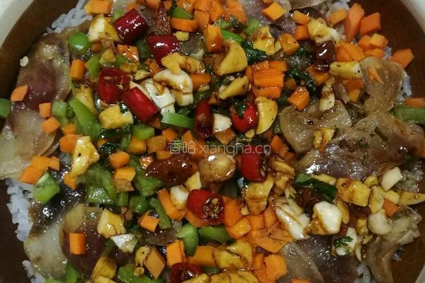 腊味煲仔饭