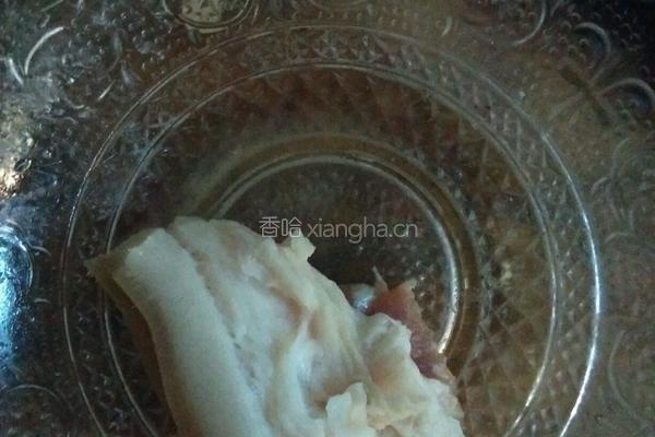 饼干蒸肉（甜的）的做法图解1