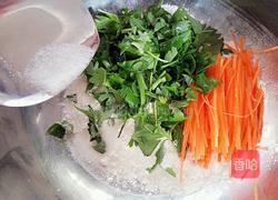 芹菜胡萝卜软饼（家常版）的做法图解3