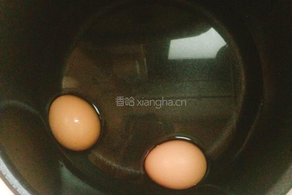 偷吃的小老鼠的做法图解1
