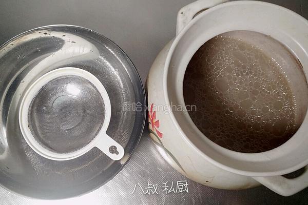 一锅两菜 八叔香辣烤猪蹄 和水晶皮炖的做法图解13