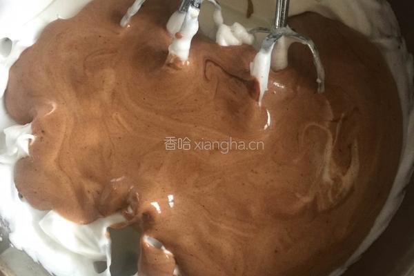 6寸可可戚风蛋糕的做法图解9