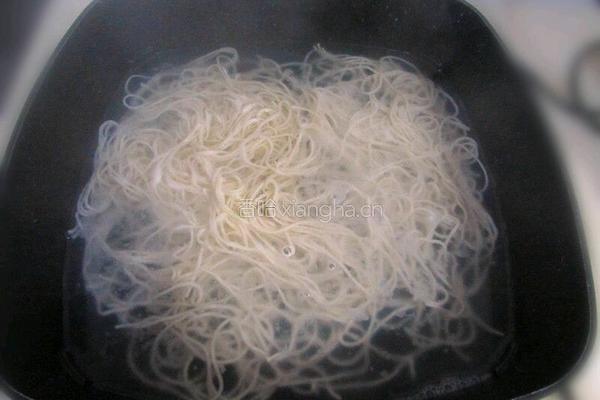 热干面的做法图解2