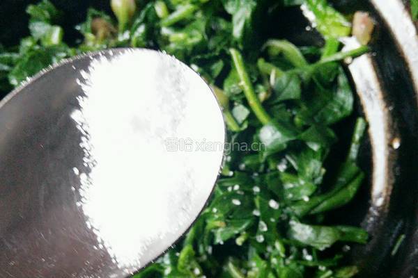 芝麻菠菜的做法图解6