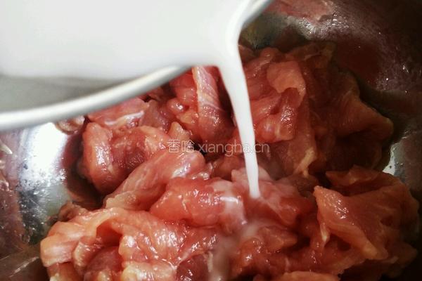 香菇炒肉的做法图解4