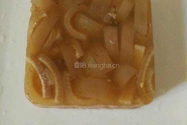 肉皮冻的做法图解7