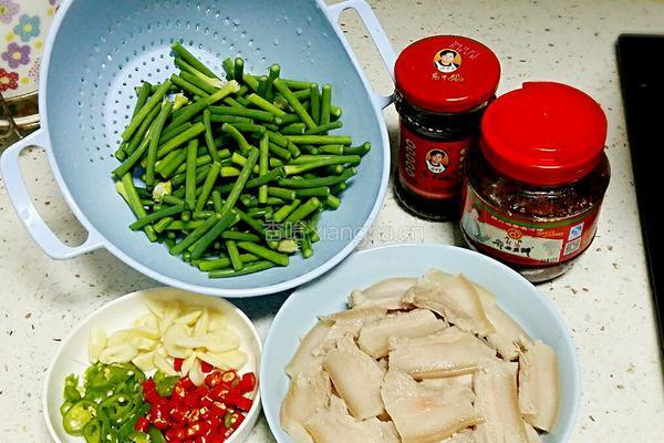 蒜苔回锅肉的做法图解3