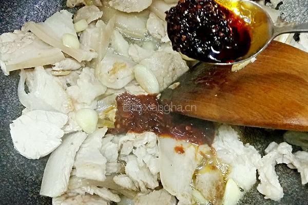 蒜苔回锅肉的做法图解6