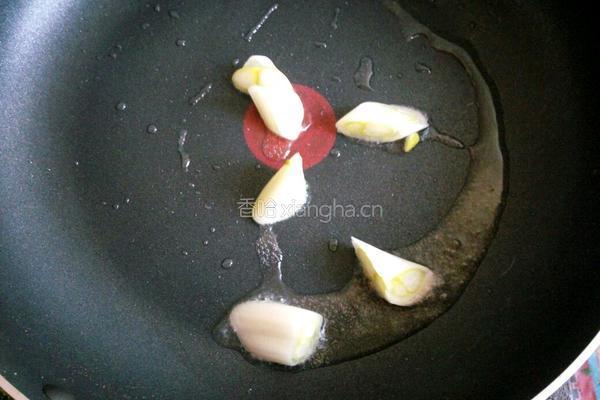鸡蛋炒芹菜的做法图解7