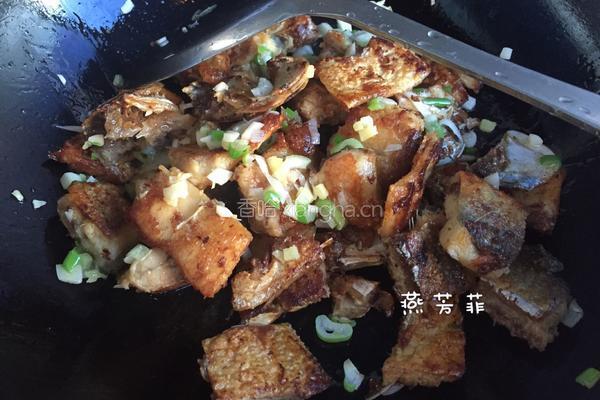 香煎咸鱼的做法图解8