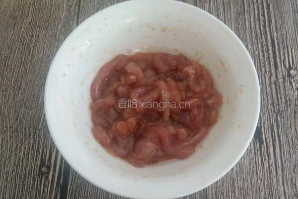 芹菜香干炒肉丝的做法图解2