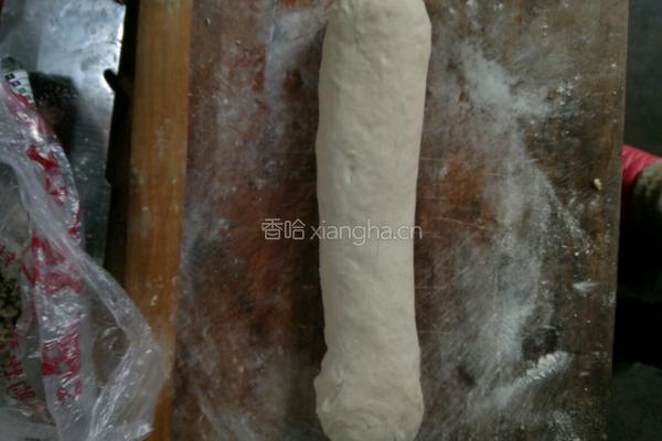 豆沙花卷)的做法图解5