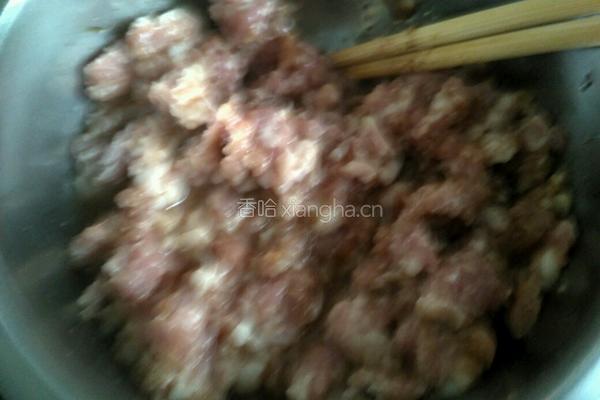 香菜猪肉馄饨的做法图解3