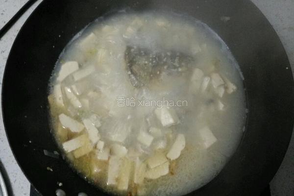 鱼头豆腐粉汤的做法图解8