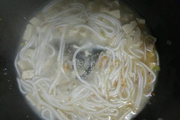 鱼头豆腐粉汤的做法图解10