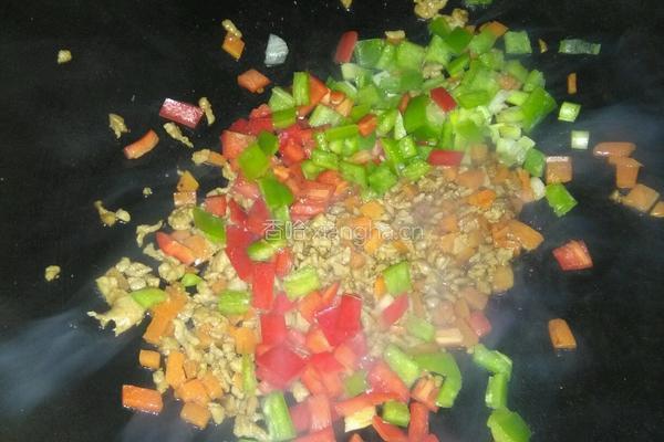 三色鸡蛋炒饭的做法图解7