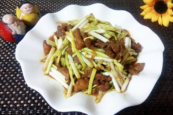 肉丝蒜黄的做法图解18