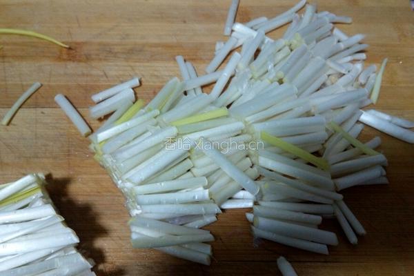 肉丝蒜黄的做法图解8