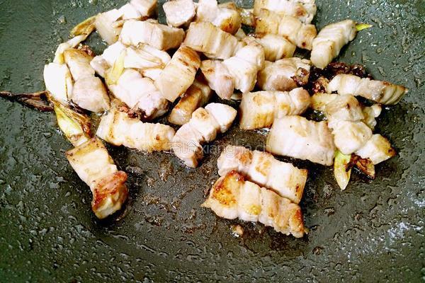 大食堂盒饭 红烧肉米饭一份的做法图解11
