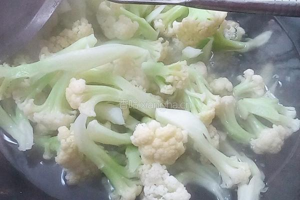 瘦肉椰菜花的做法图解2