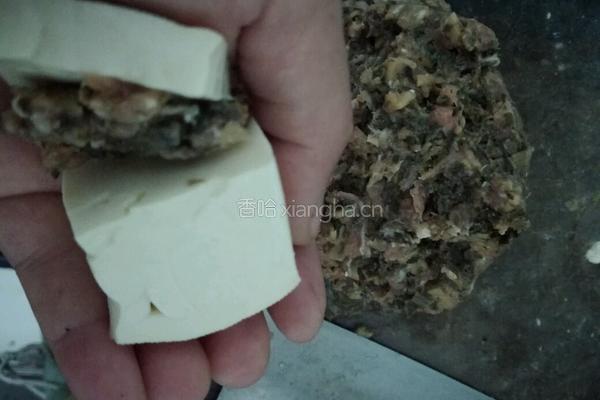 梅干菜豆腐的做法图解2
