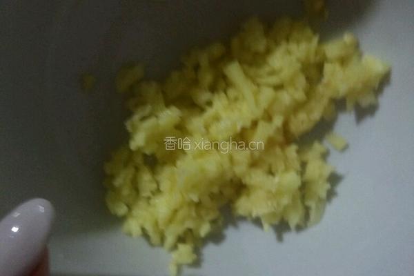 辣妹牛肉酱的做法图解1