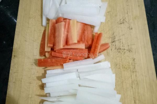 泡椒萝卜的做法图解2