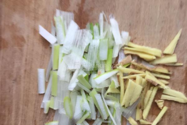红烧甜味鸡翅根的做法图解4