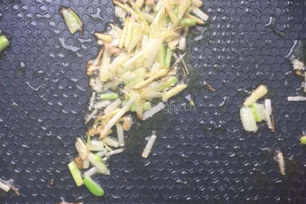 红烧甜味鸡翅根的做法图解5