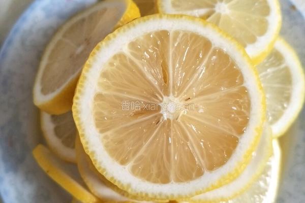 川贝陈皮柠檬膏的做法图解2