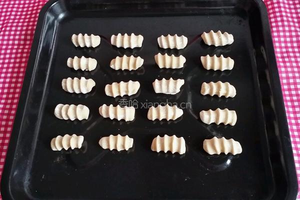 搓红薯面窝窝的做法图解11