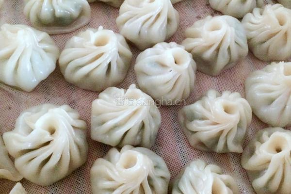 荠菜鲜肉小笼包的做法图解9