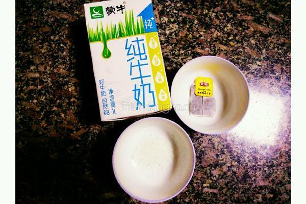 自制奶茶的做法图解1