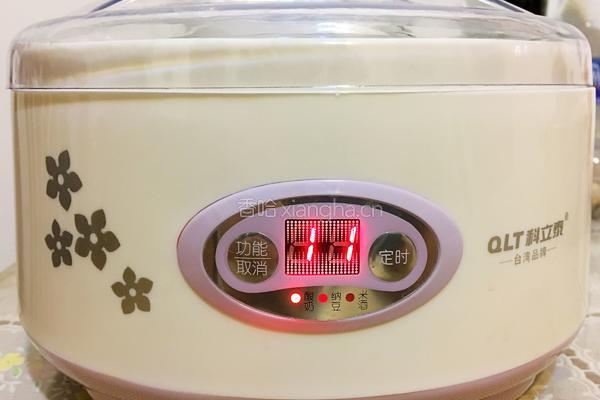 自制水果酸奶的做法图解3
