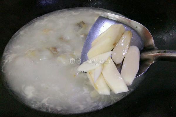 鱼皮饺山药骨头汤的做法图解5