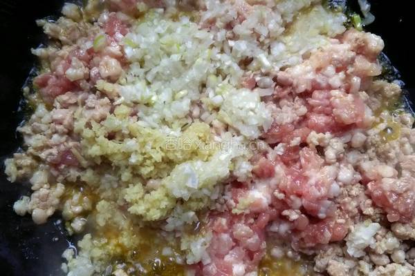雪菜肉包的做法图解6