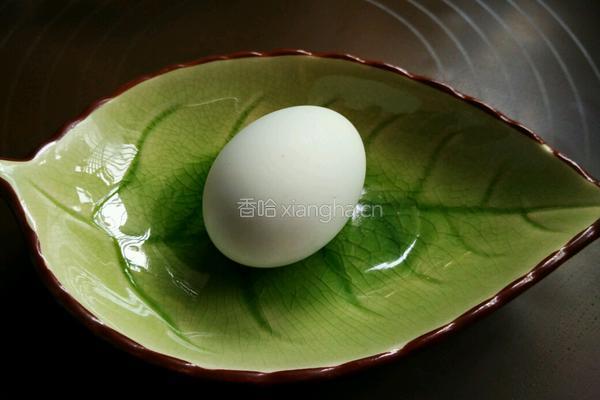 咸鸭蛋豆腐蒸蛋羹的做法图解1