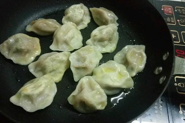 丰富煎饺的做法图解4