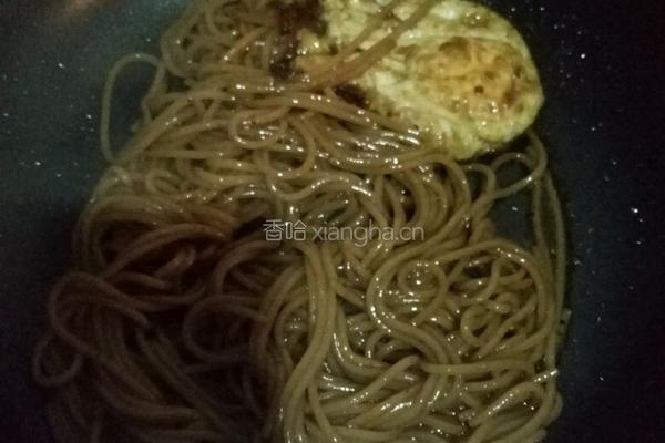 家常黑胡椒意大利面的做法图解3