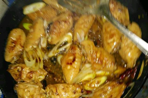 吮指啤酒鸡翅的做法图解5