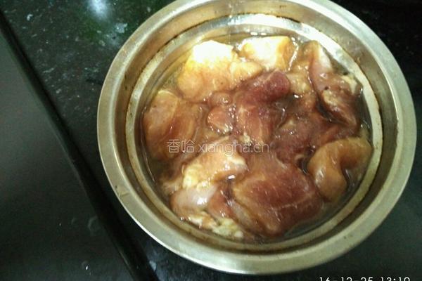 肉焖蟹的做法图解1