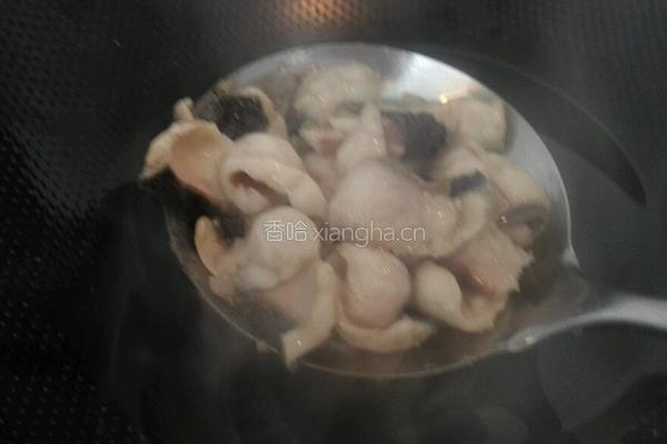 滑溜鱼片的做法图解8