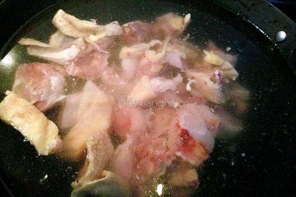 麻辣干锅鸡的做法图解1