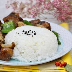 黄焖鸡米饭的做法[图]