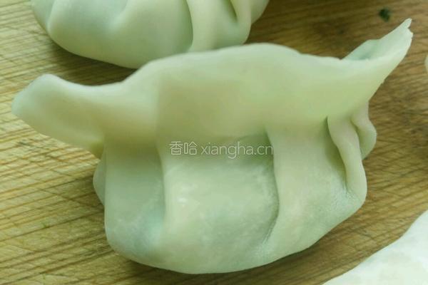 韭菜鸡蛋饺子的做法图解8